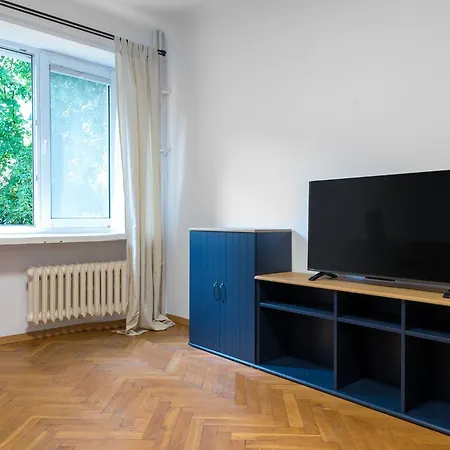 Very Quiet Flat In The Old Town *