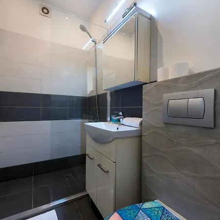 Very Quiet Flat In The Old Town * Warsaw