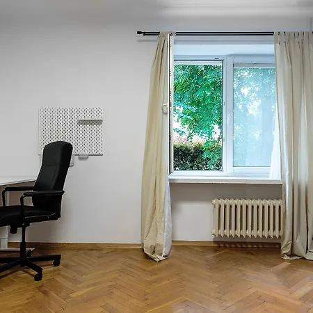 Apartment Very Quiet Flat In The Old Town *