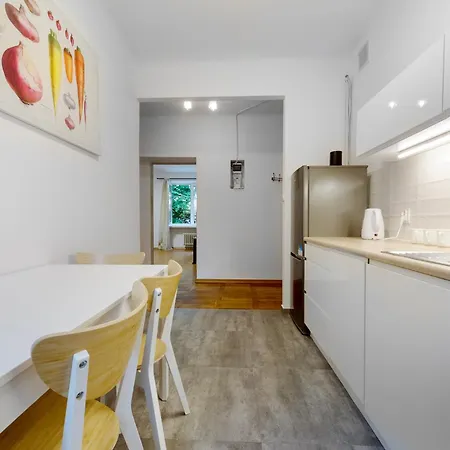 Apartment Very Quiet Flat In The Old Town *